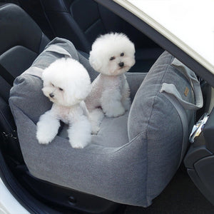 Why Your Pet Needs a Waterproof Car Seat Carrier