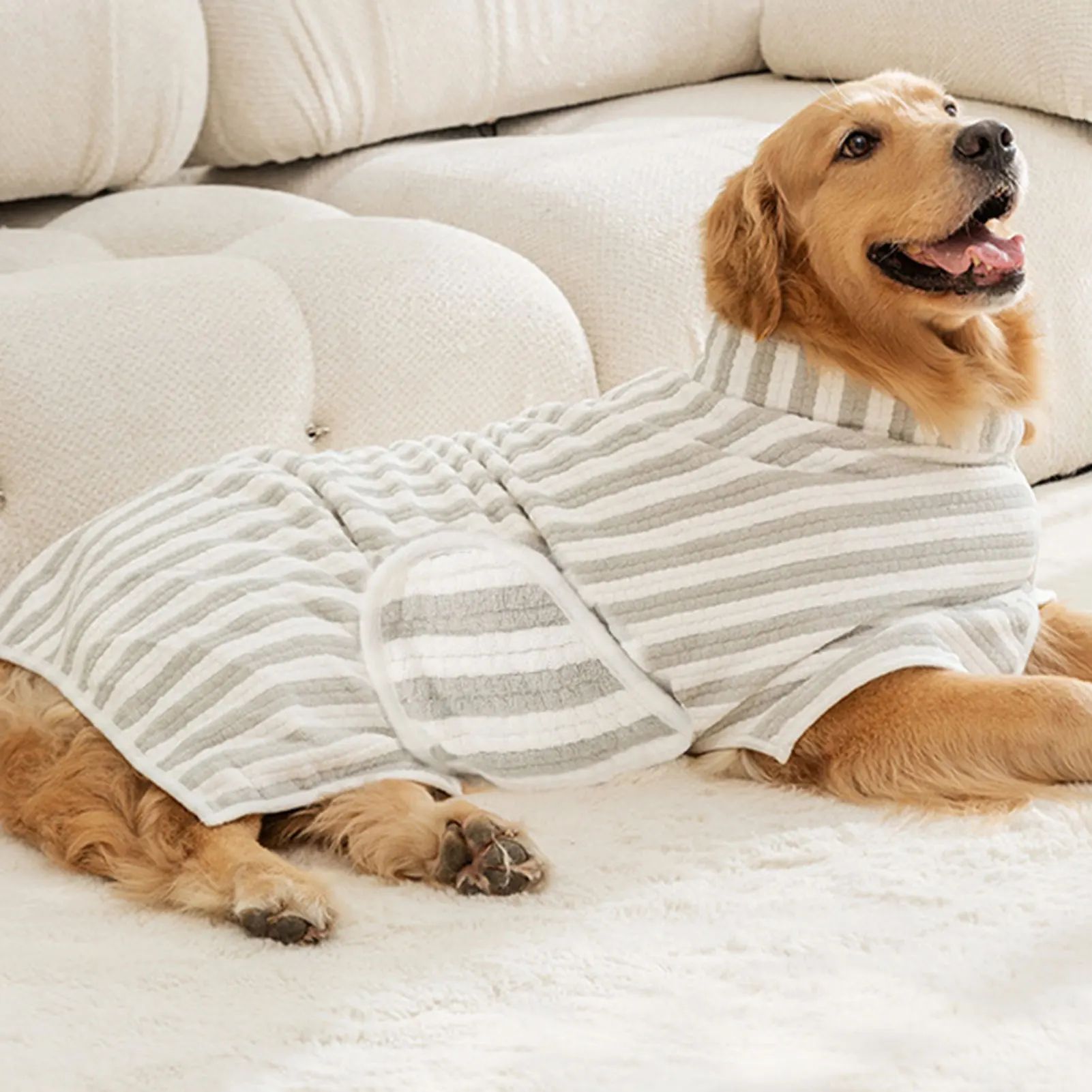 Pet Ultra Absorbent Bathrobe Towel Quick Drying Grooming Coat