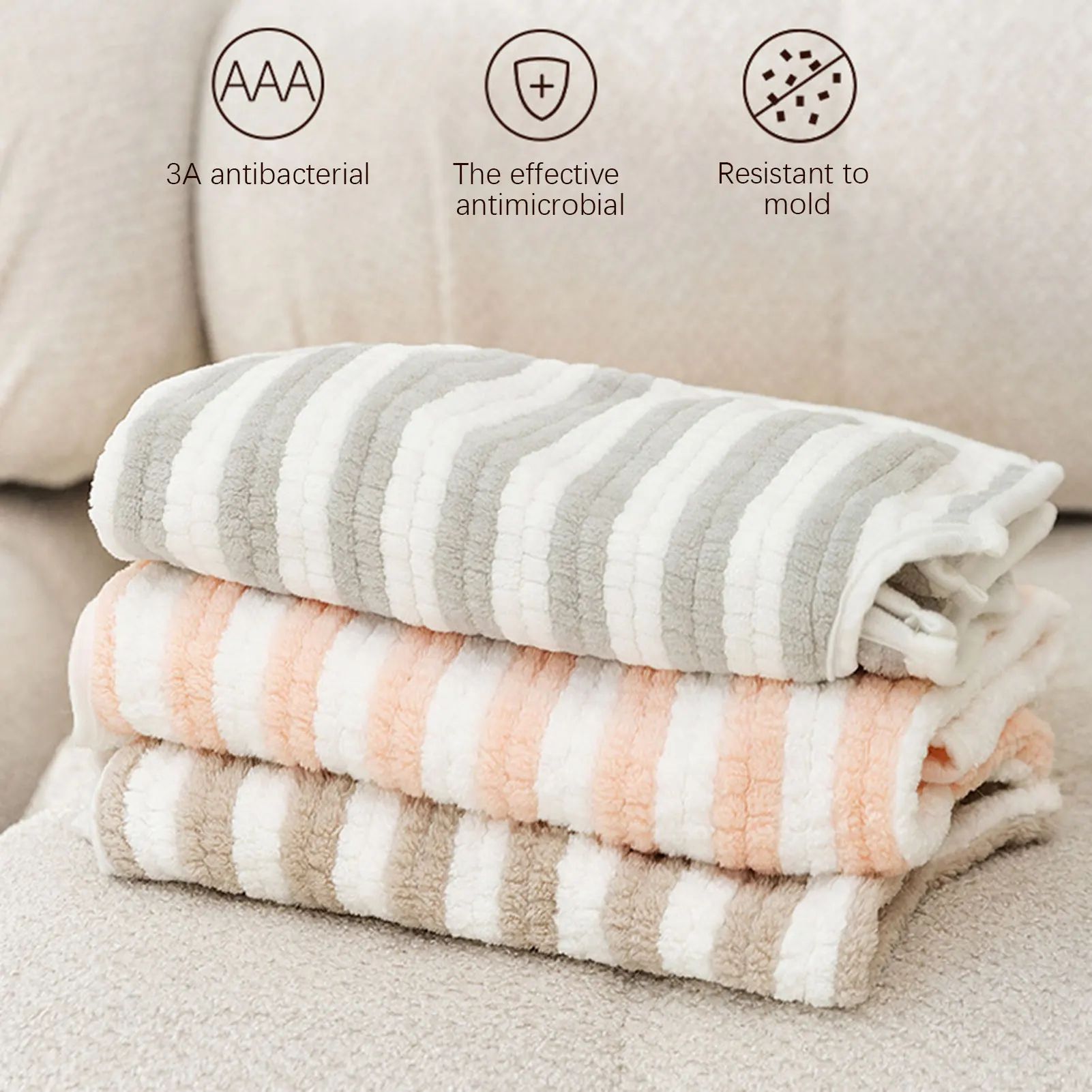 Pet Ultra Absorbent Bathrobe Towel Quick Drying Grooming Coat